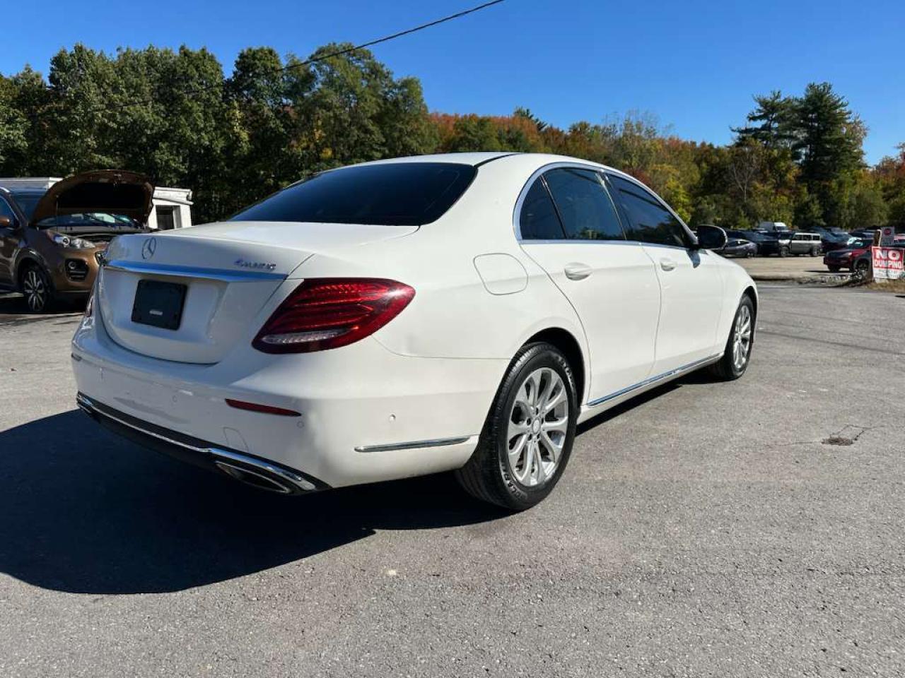 MERCEDES-BENZ E-CLASS 300 4MATIC