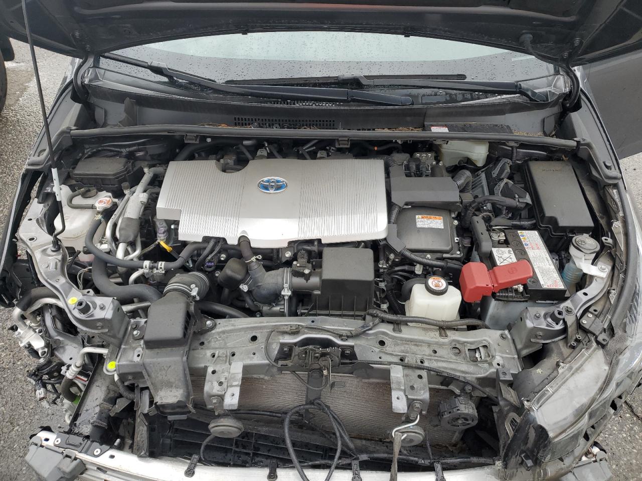 TOYOTA PRIUS PRIME LE