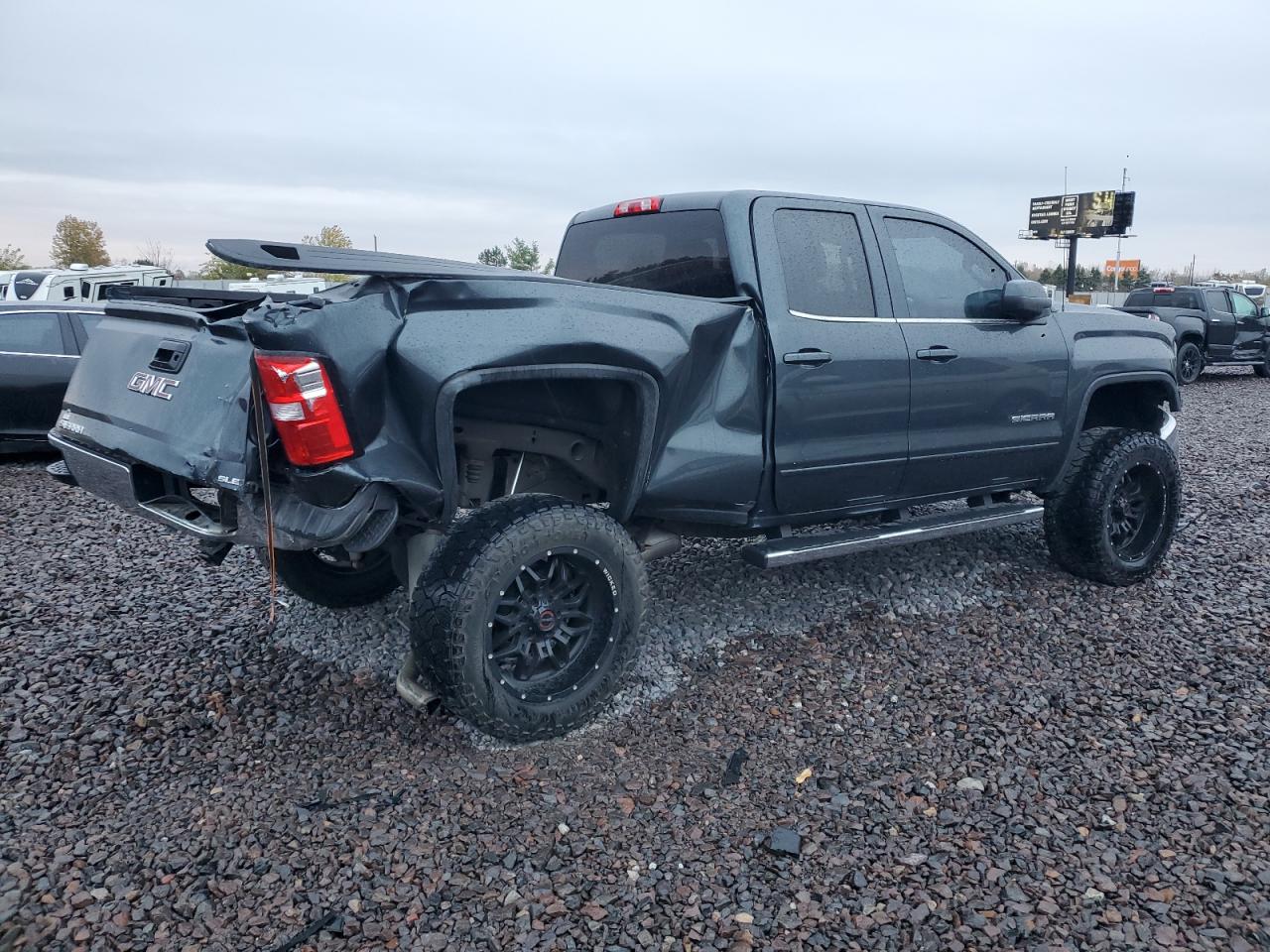 GMC SIERRA K1500 SLE