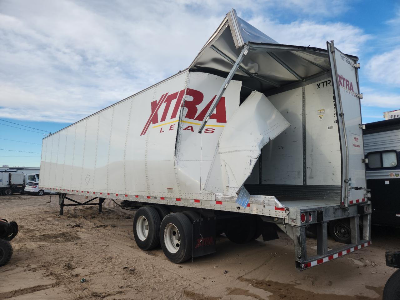 Lot #3279693915 2011 HYUN UNKNOWN