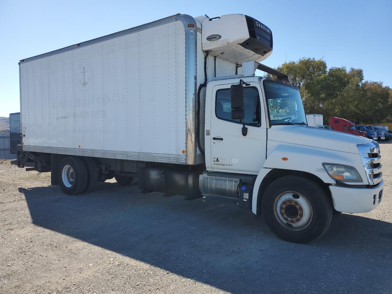 Lot #3287644062 2012 HINO 258/268