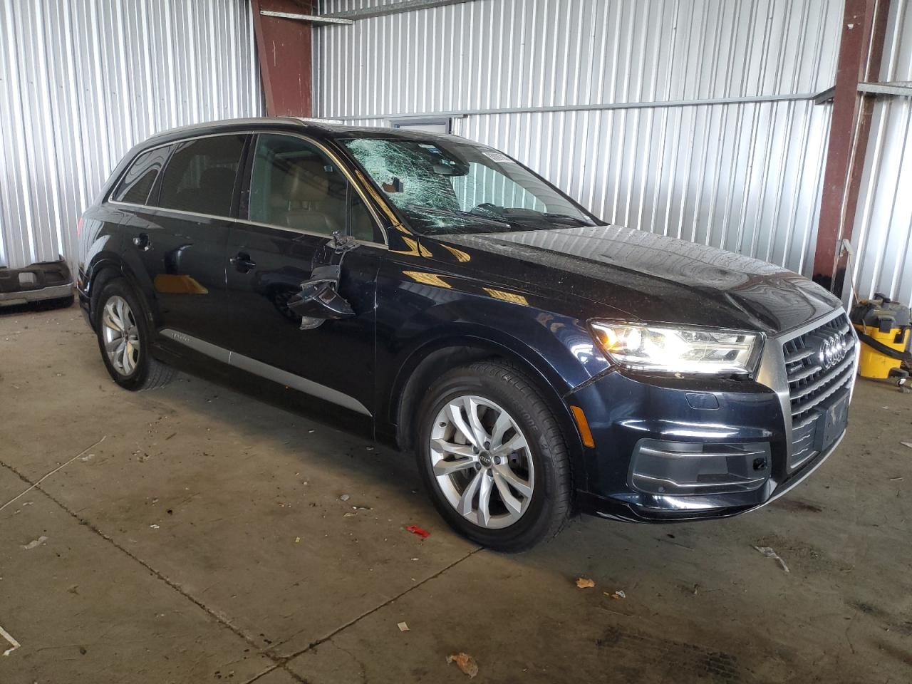 AUDI Q7 PREMIUM PLUS