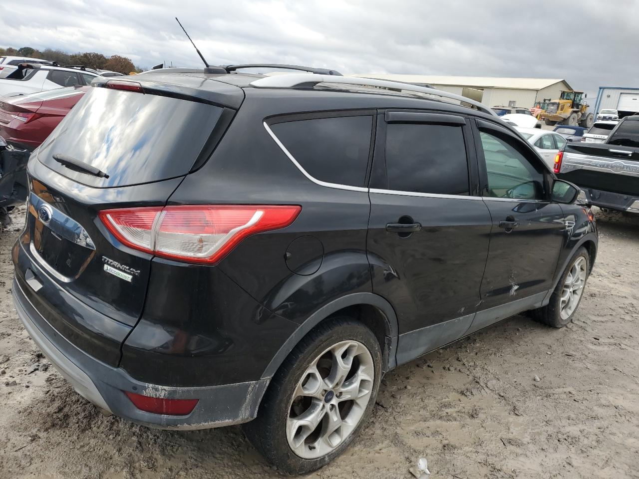 FORD ESCAPE TITANIUM