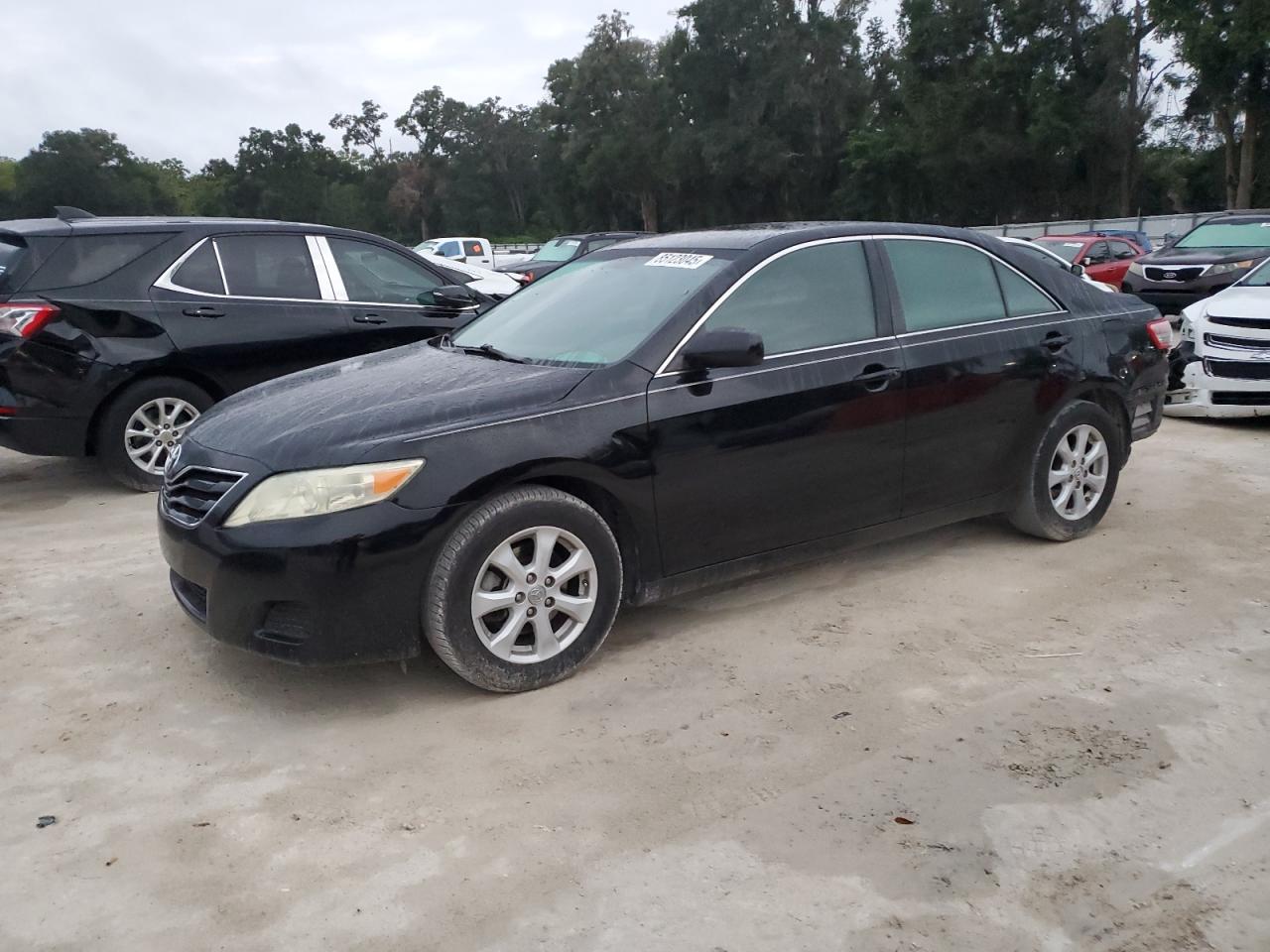 TOYOTA CAMRY BASE