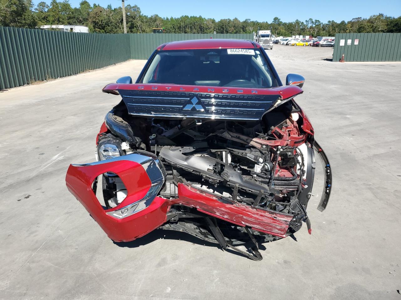 MITSUBISHI OUTLANDER SE