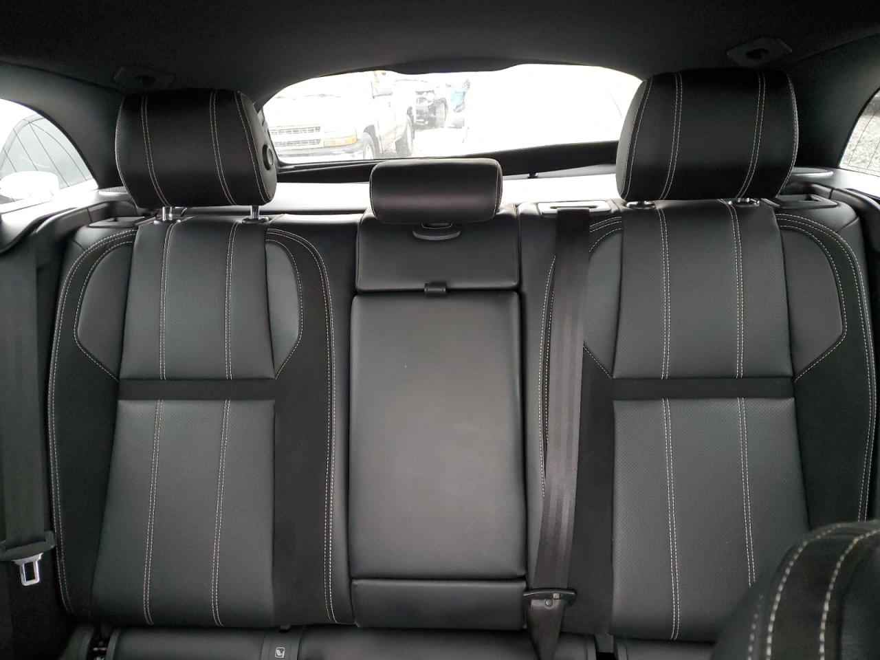 LAND ROVER RANGE ROVER R-DYNAMIC SE