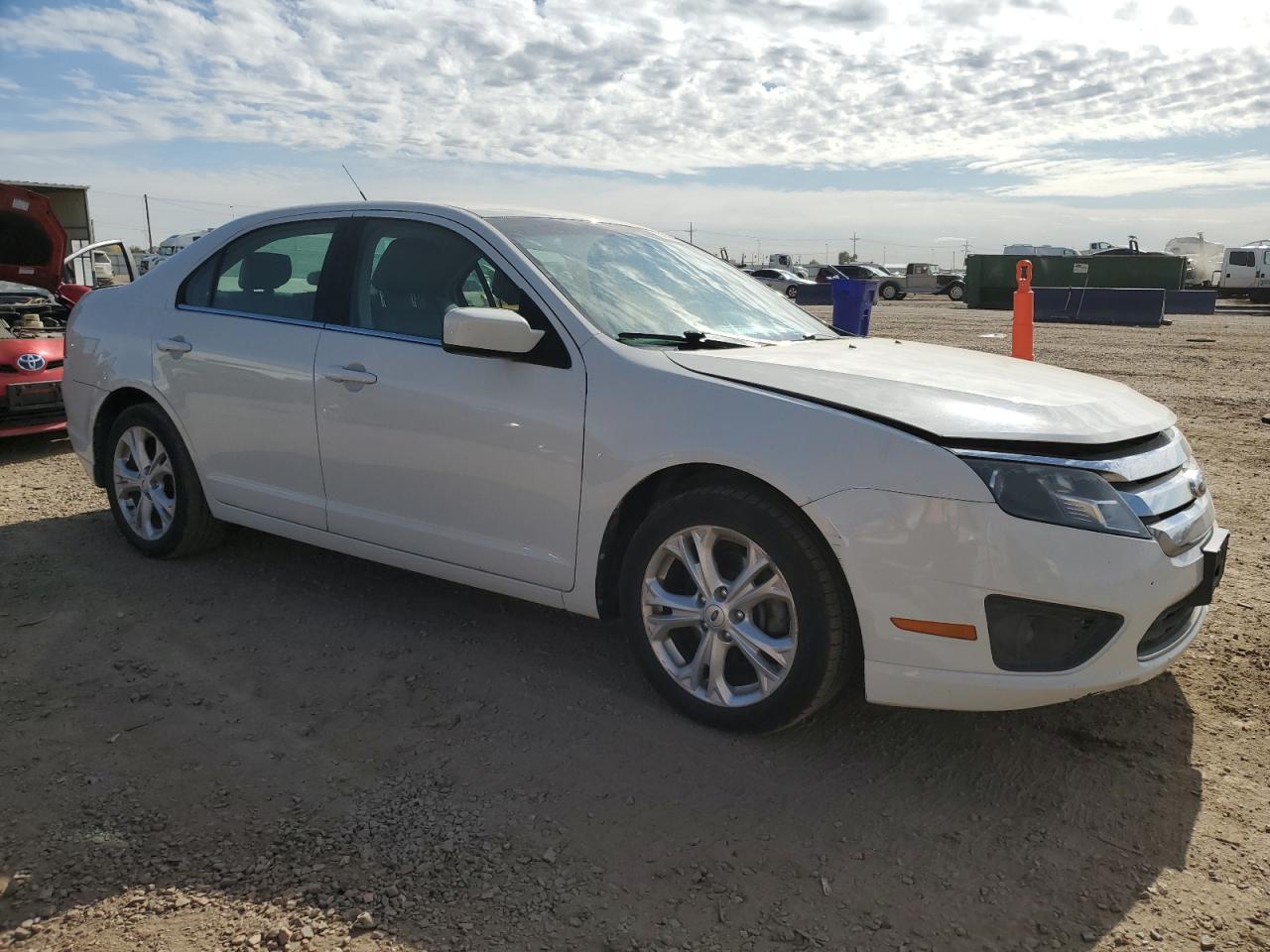 FORD FUSION SE