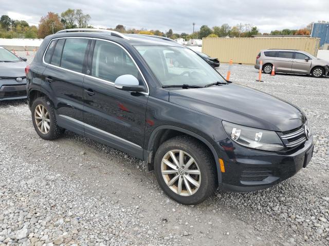 2017 VOLKSWAGEN TIGUAN WOL - WVGSV7AX1HK004732