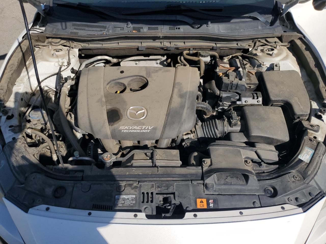 MAZDA 3 GRAND TOURING