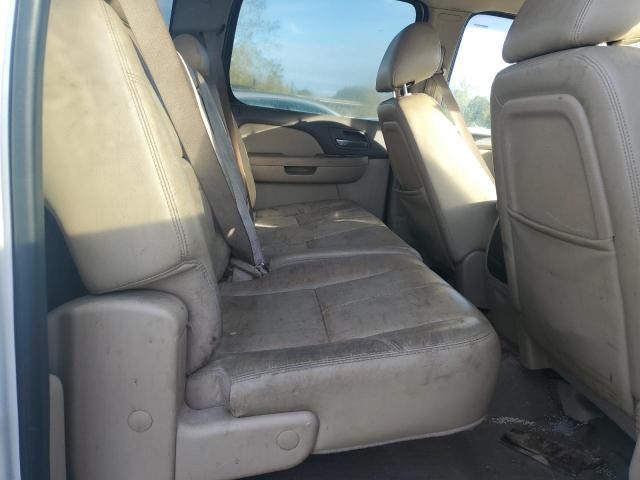 2011 CHEVROLET SILVERADO - 3GCPKTE35BG157549