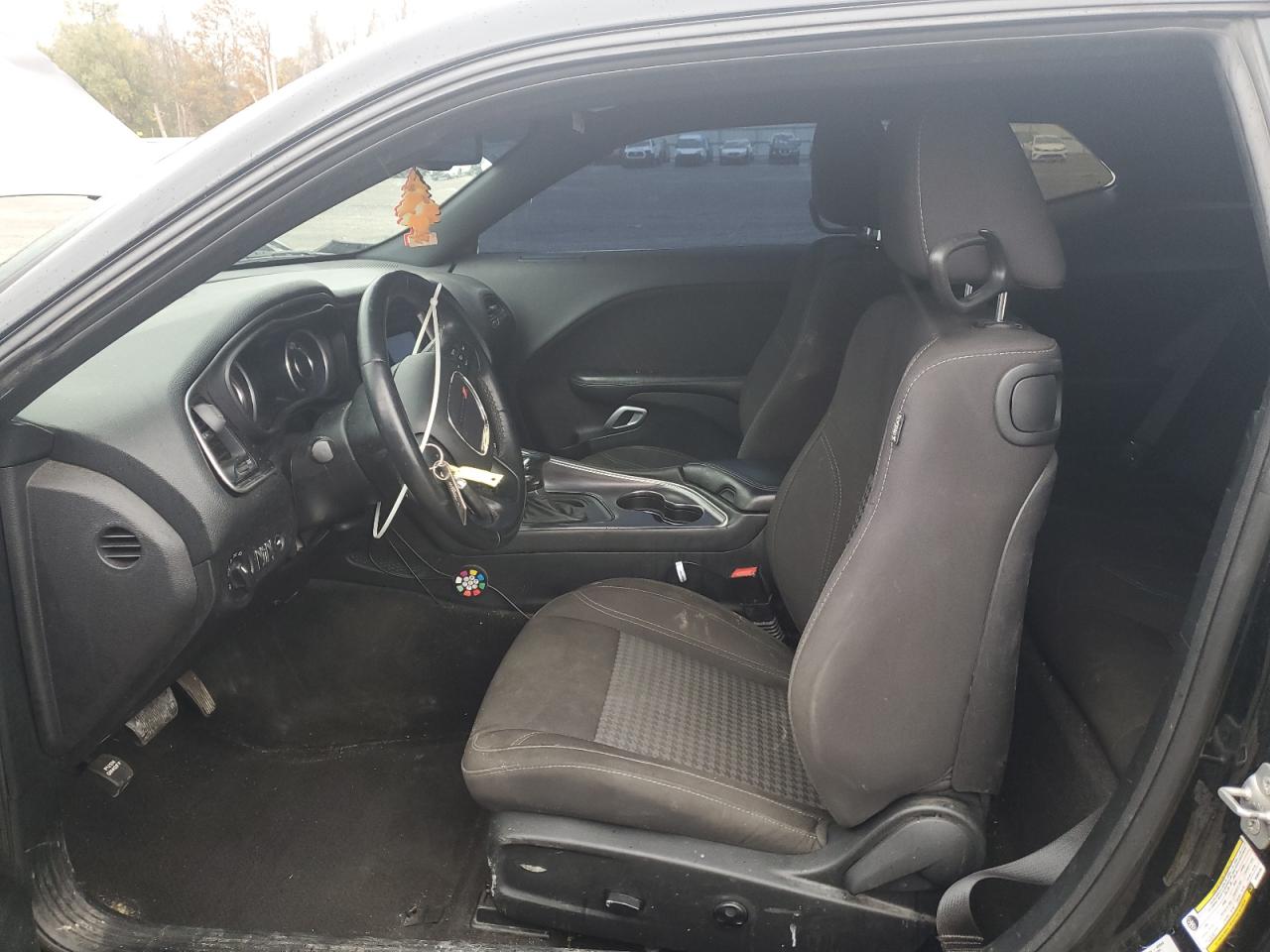 DODGE CHALLENGER SXT