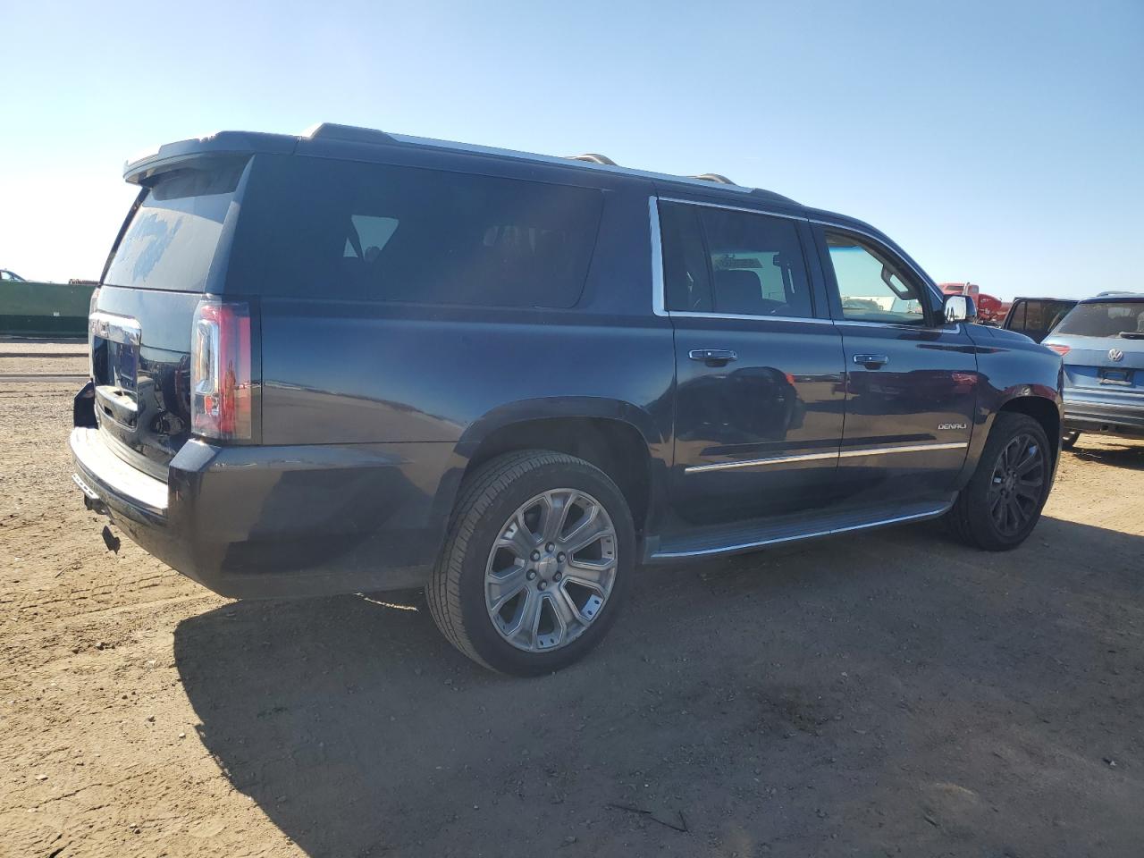GMC YUKON DENALI
