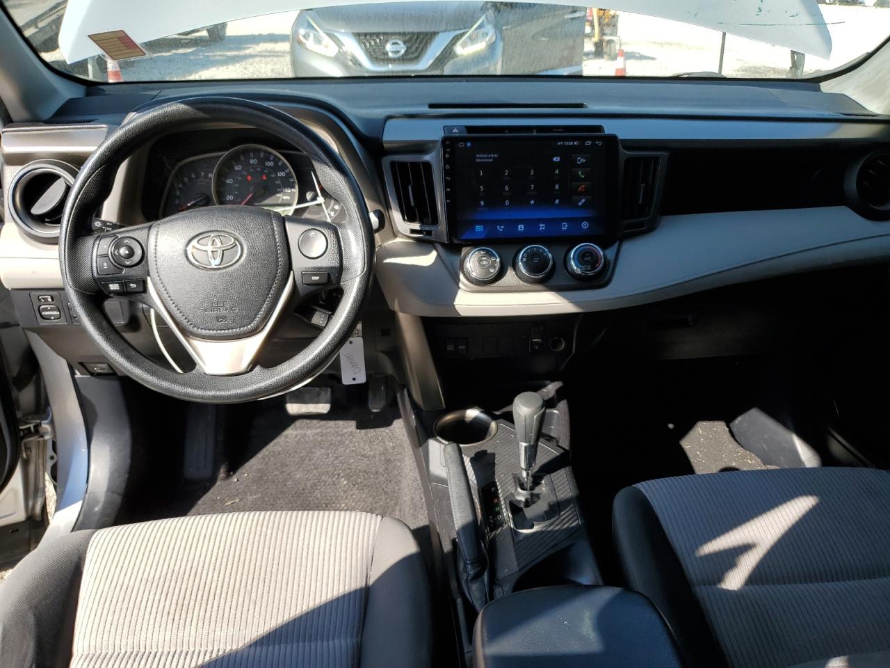 TOYOTA RAV4 LE