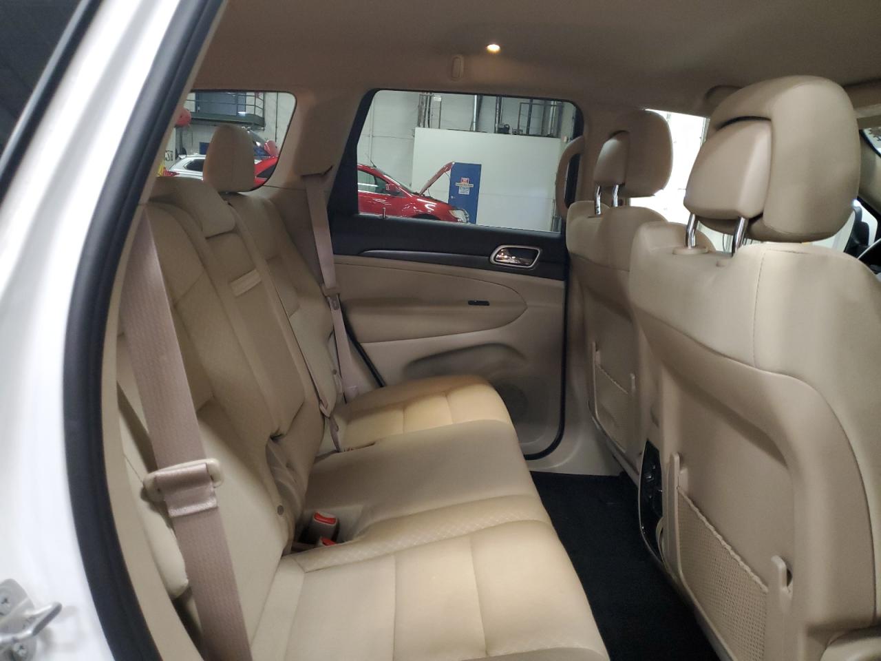 JEEP GRAND CHEROKEE LAREDO