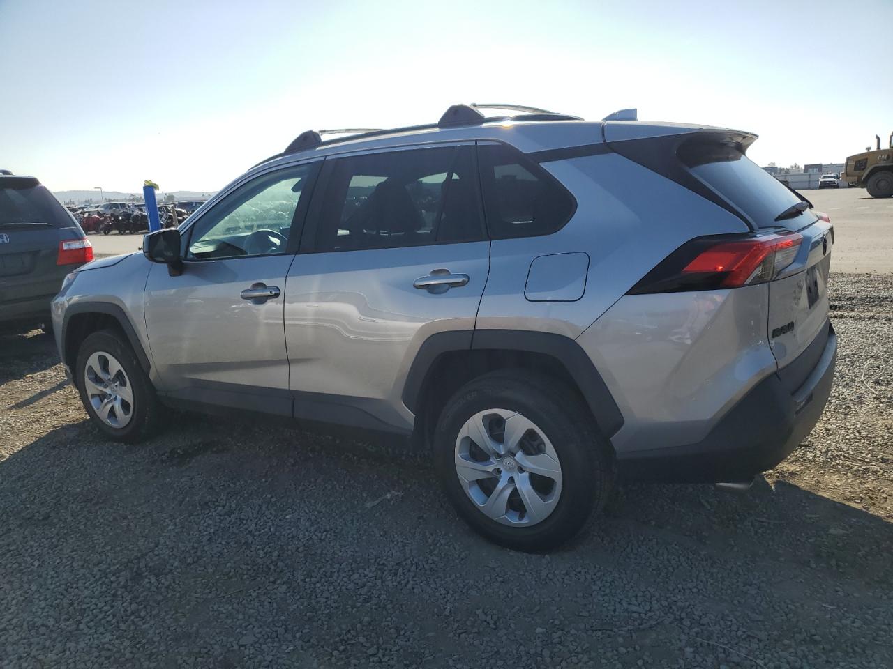 TOYOTA RAV4 LE