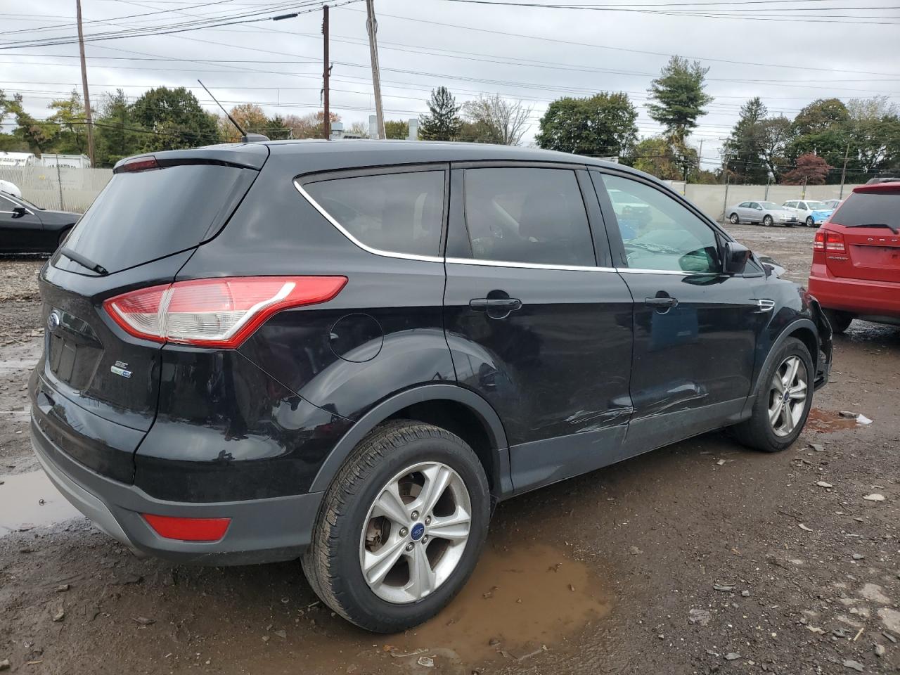 FORD ESCAPE SE