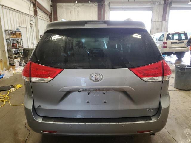 2011 TOYOTA SIENNA XLE - 5TDYK3DC9BS101542