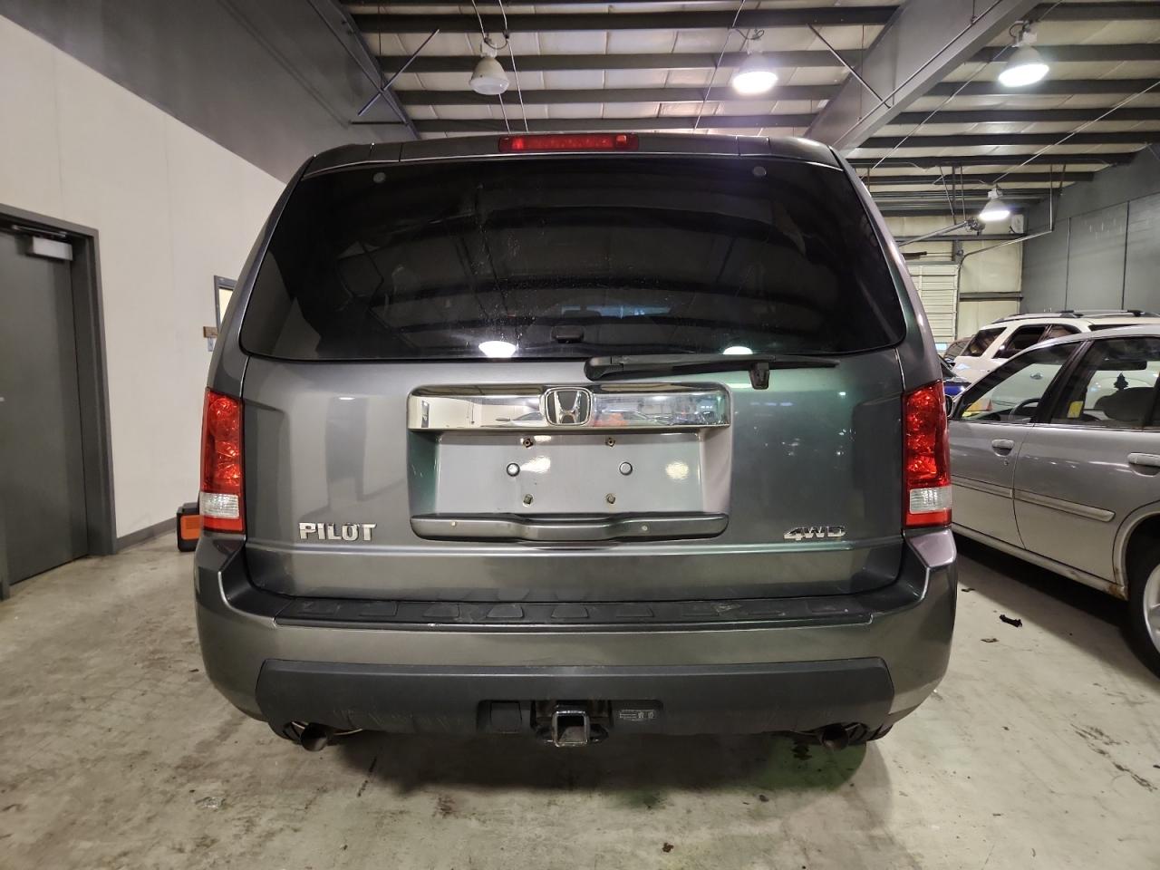 HONDA PILOT LX