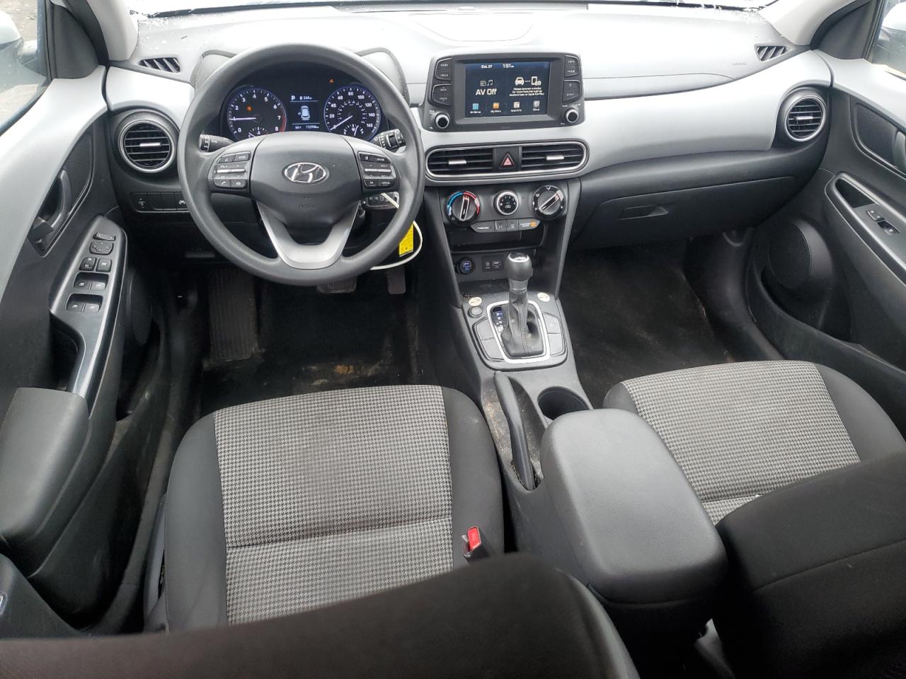 HYUNDAI KONA SE