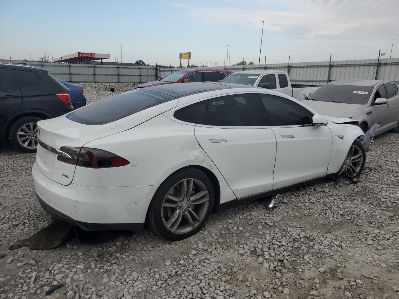 TESLA MODEL S 70D