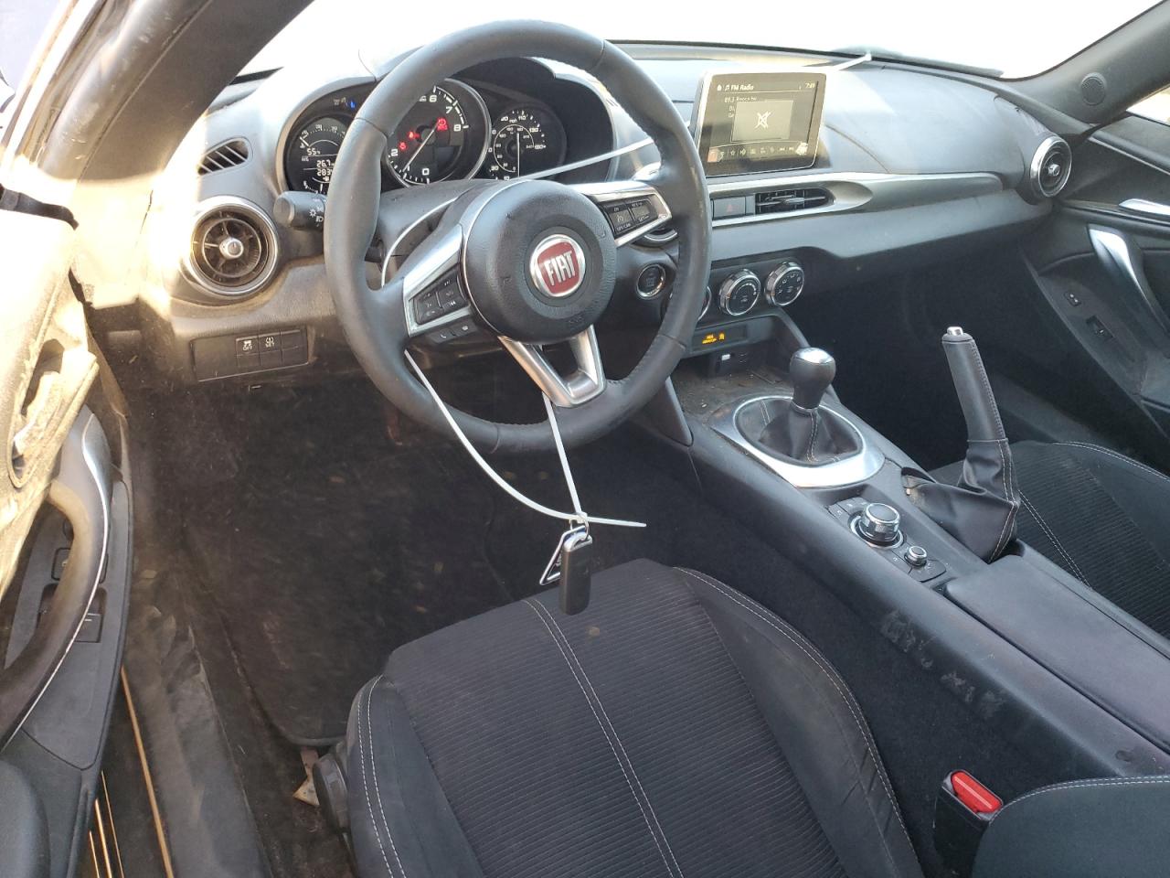 Lot #3302084131 2018 FIAT 124 SPIDER CLASSICA