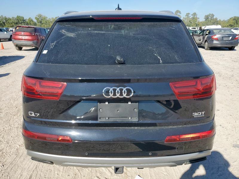 2017 AUDI Q7 PREMIUM WA1LAAF74HD013773