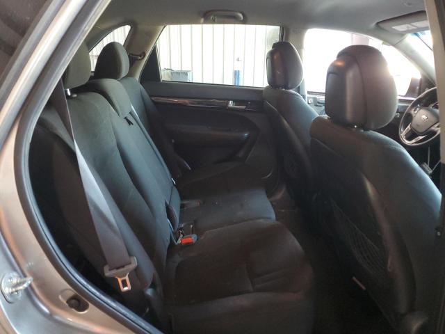 2015 KIA SORENTO LX - 5XYKTCA60FG637526