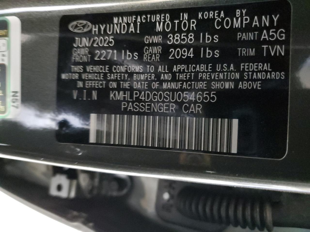 HYUNDAI ELANTRA LIMITED