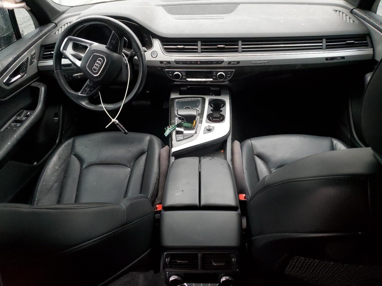 AUDI Q7 PREMIUM PLUS
