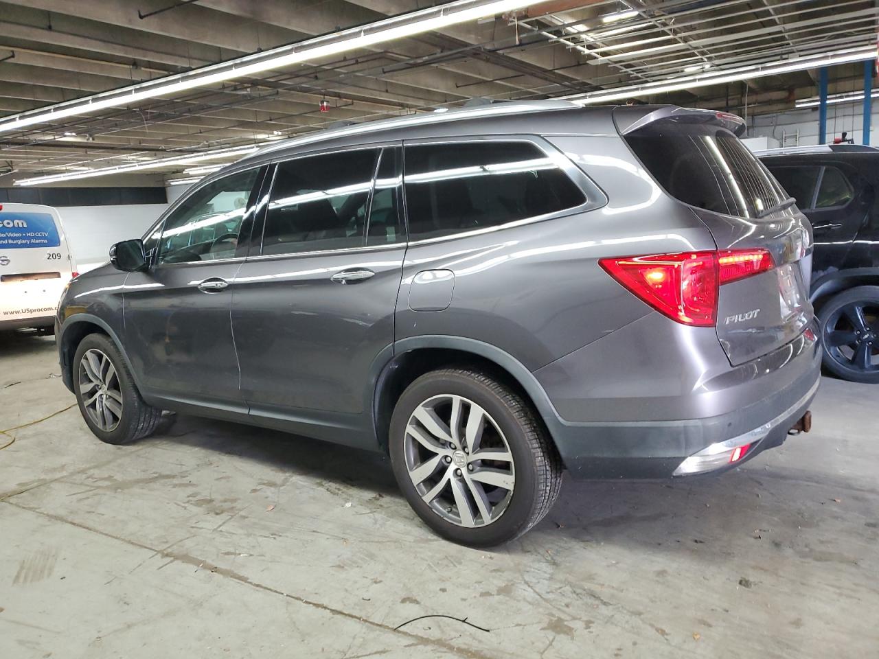 HONDA PILOT TOURING