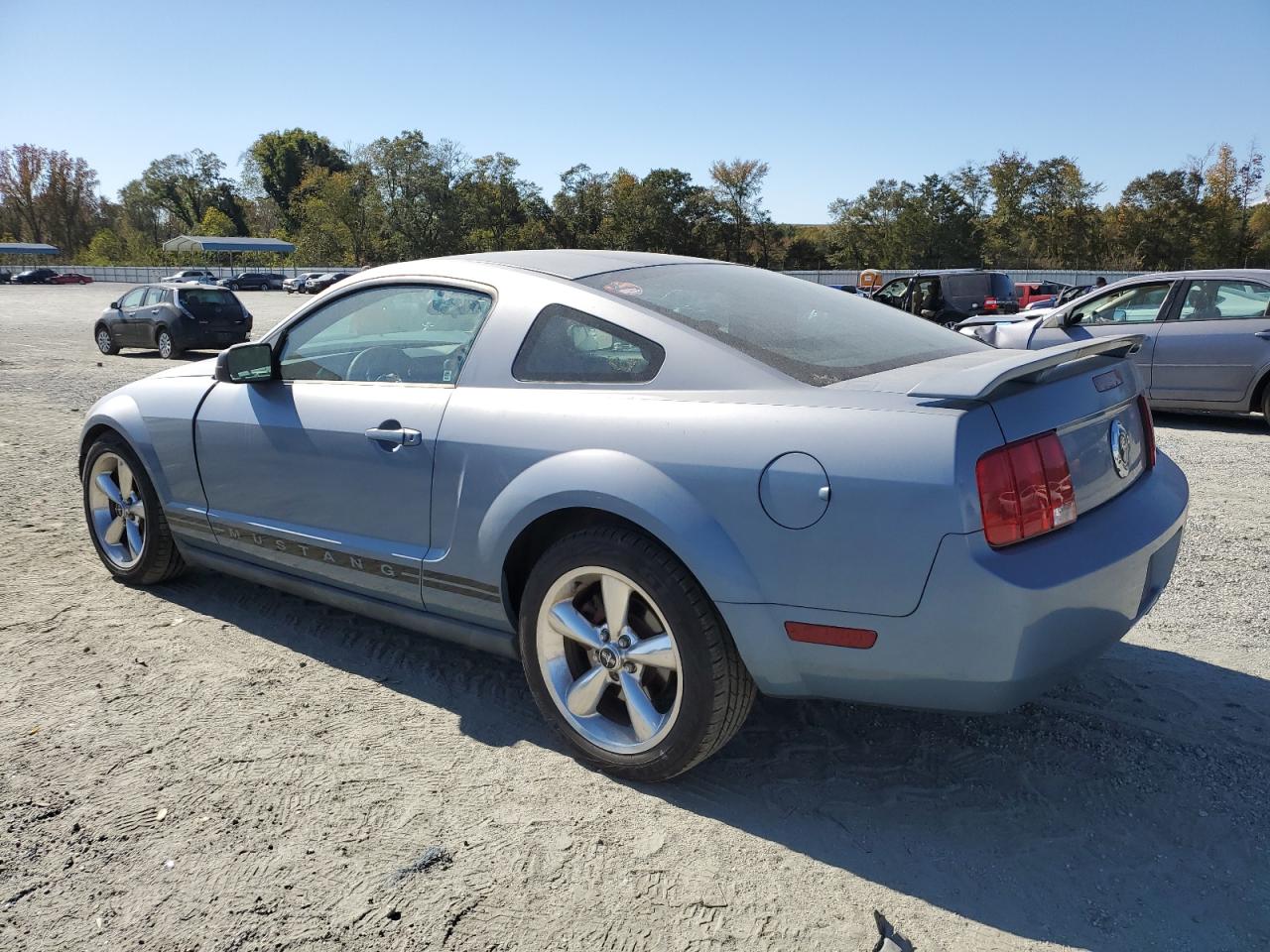 Lot #3284671327 2005 FORD MUSTANG