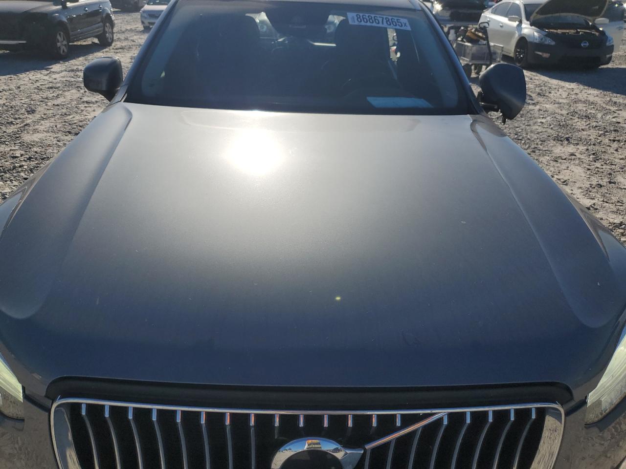 VOLVO XC90 T6 MOMENTUM