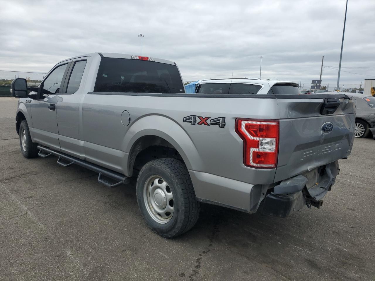 FORD F-150 SUPER CAB
