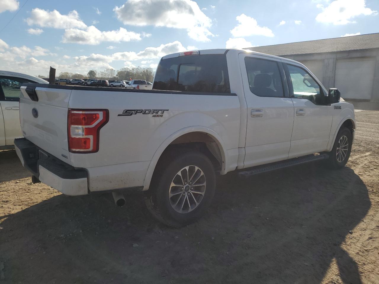 FORD F-150 SUPERCREW