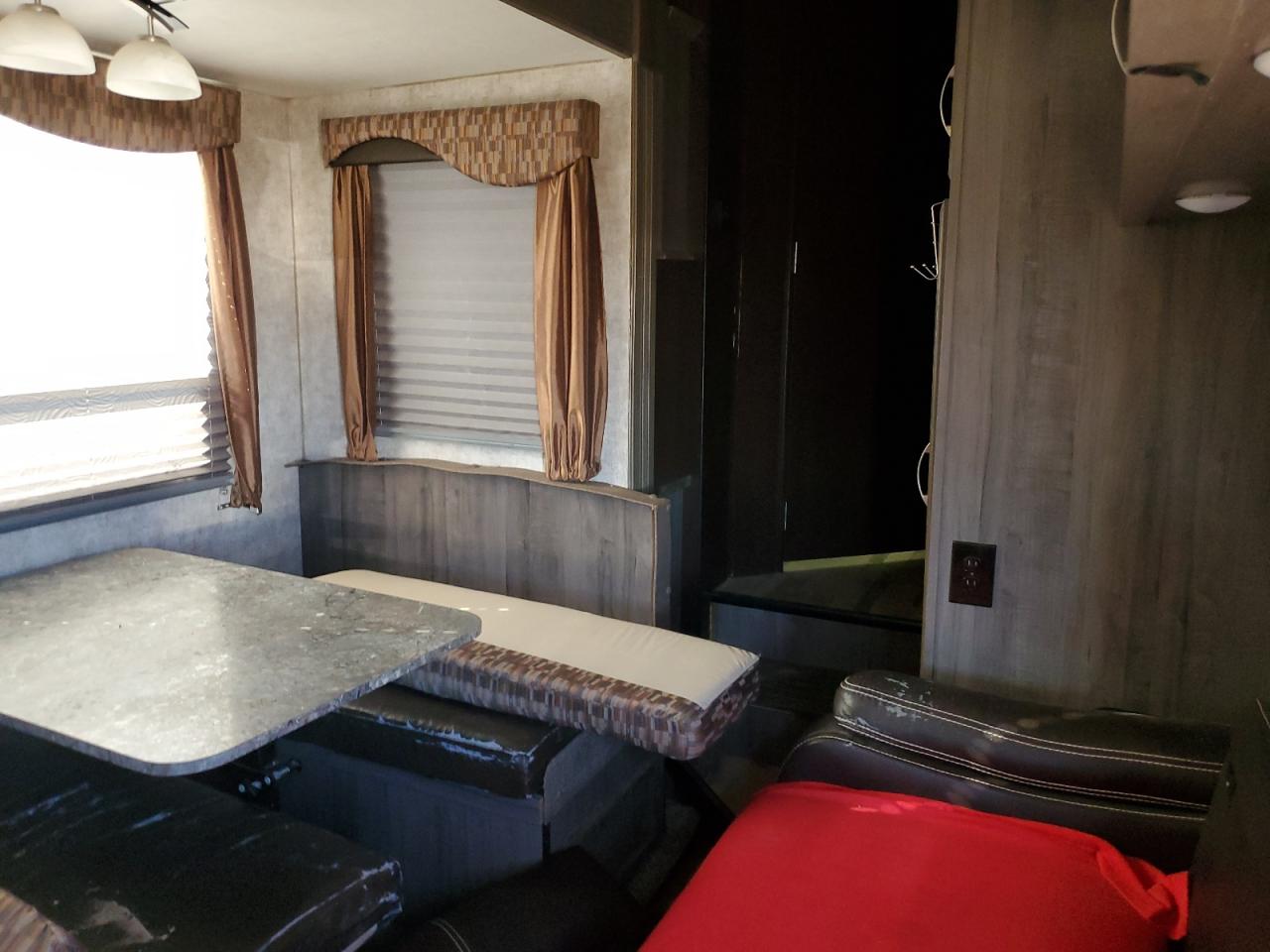 Lot #3281730895 2016 WINNEBAGO TRAVELTRLR