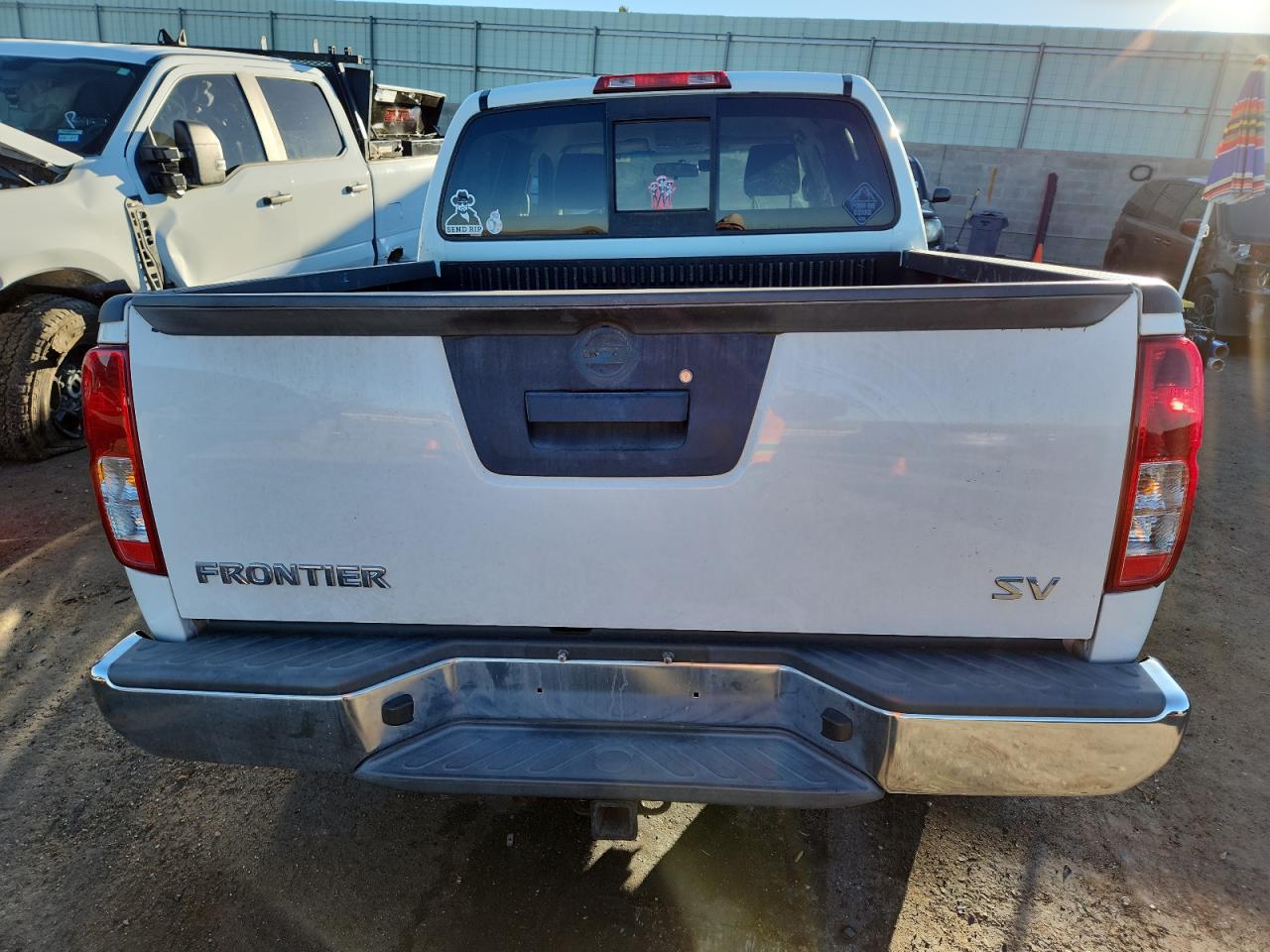 NISSAN FRONTIER S