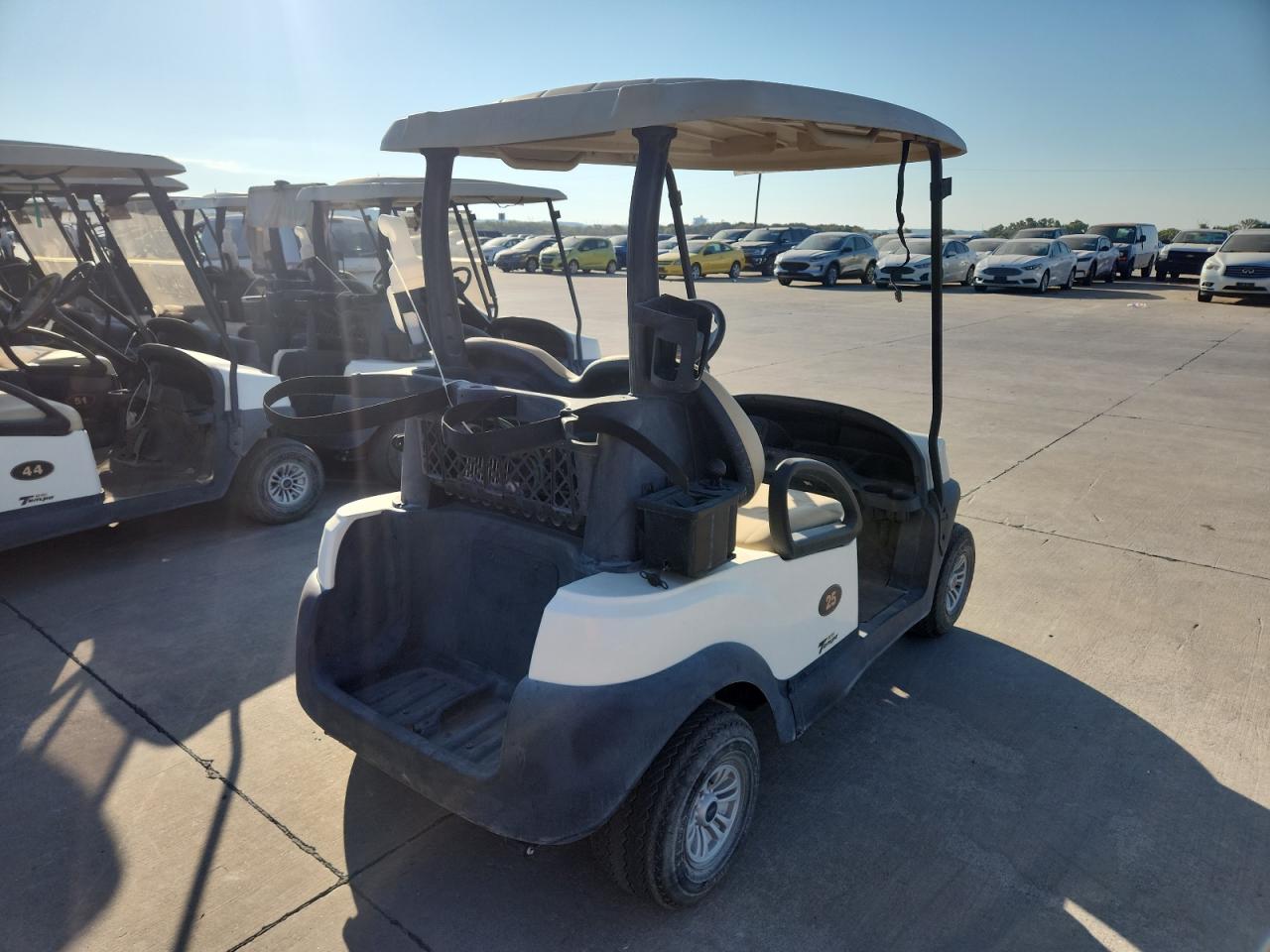 Lot #3266836084 2019 CLUB CAR TEMPO LITHIUM