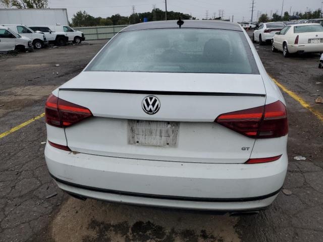 2018 VOLKSWAGEN PASSAT GT 1VWJM7A30JC049951
