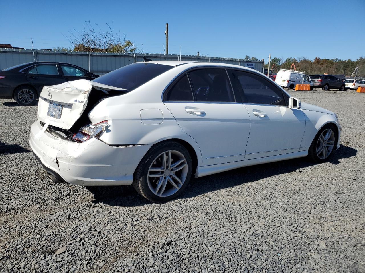 MERCEDES-BENZ C-CLASS 300 4MATIC