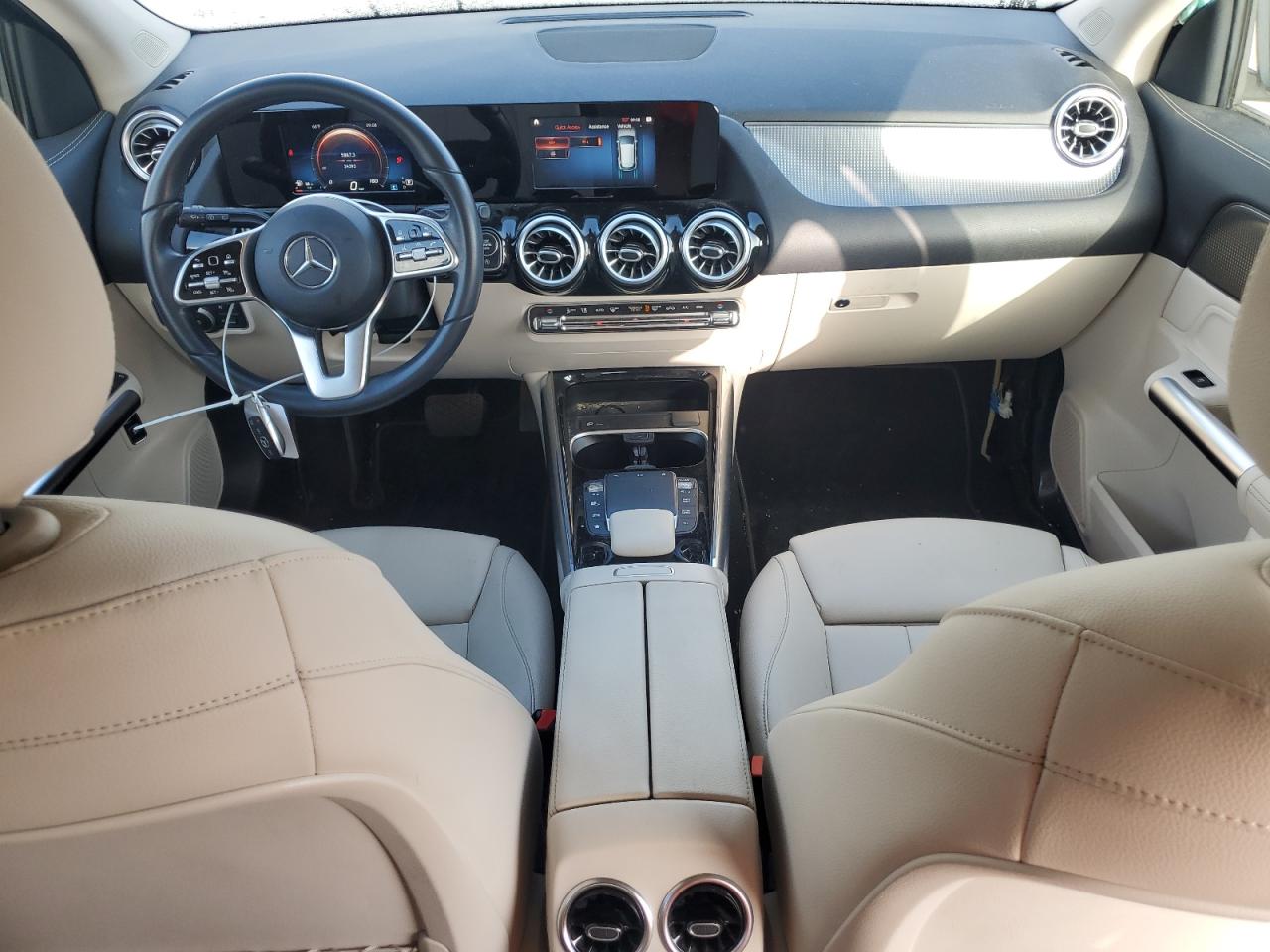 MERCEDES-BENZ GLA-CLASS 250 4MATIC