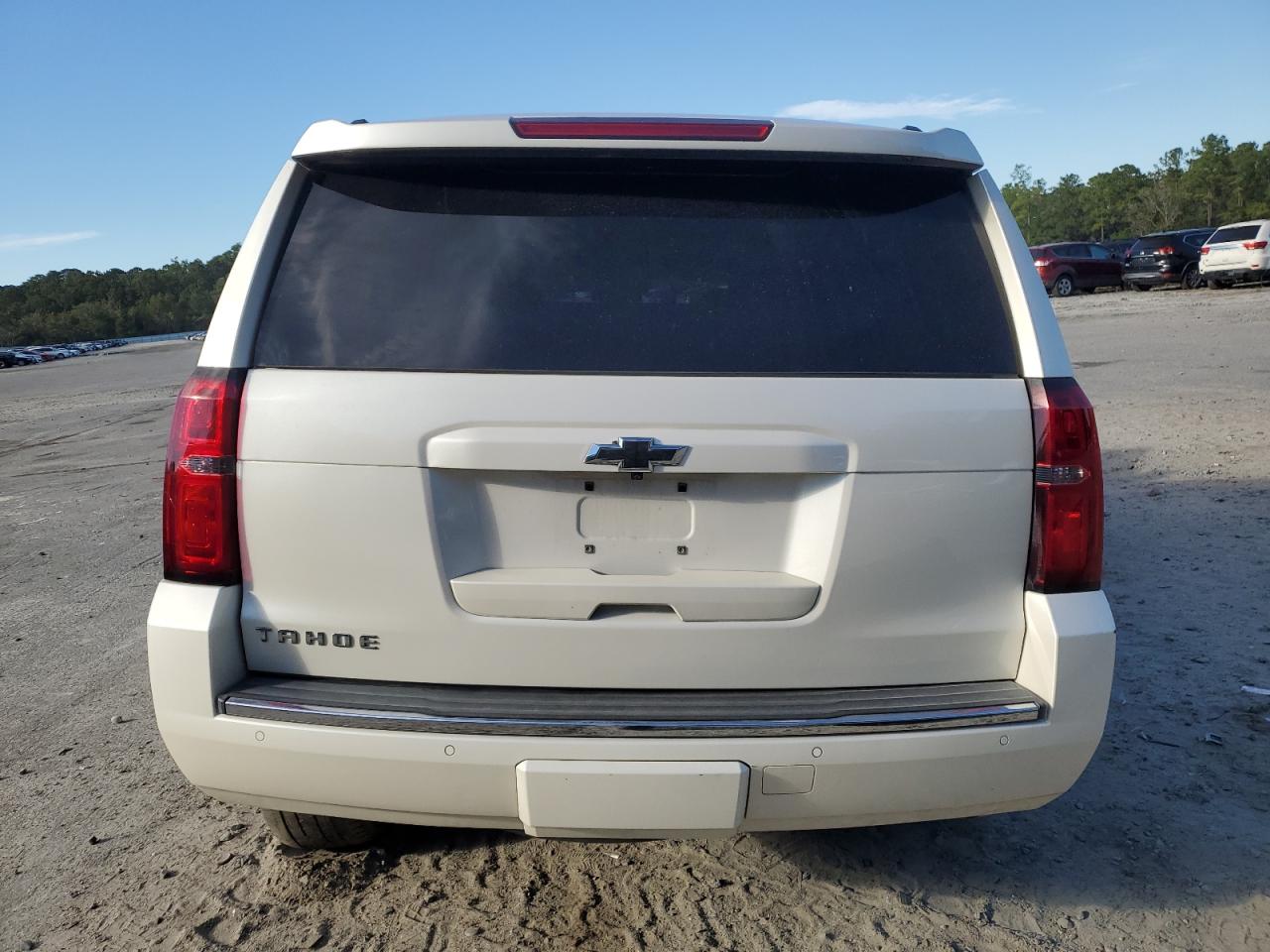 CHEVROLET TAHOE C1500 LTZ