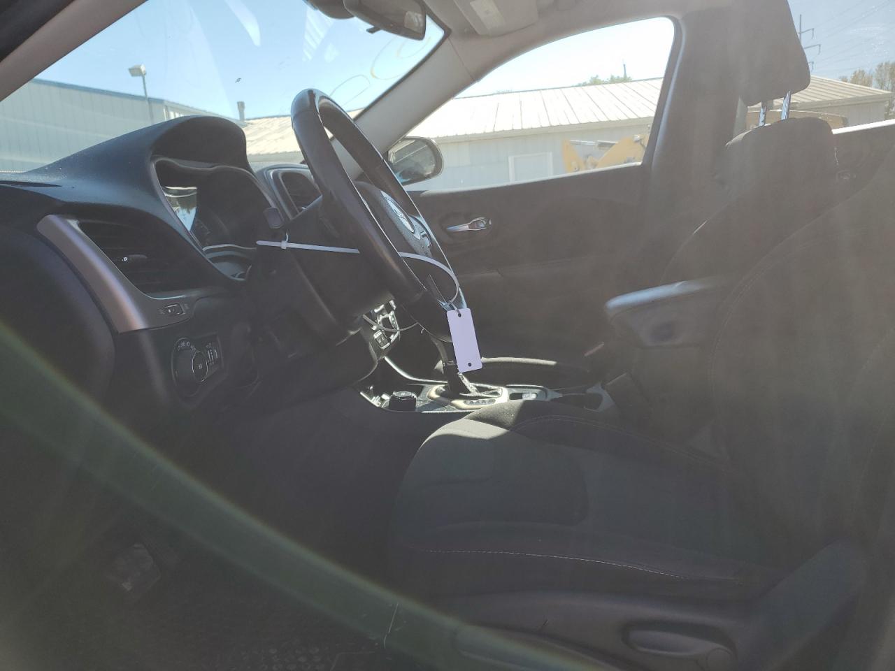 JEEP GRAND CHEROKEE LATITUDE