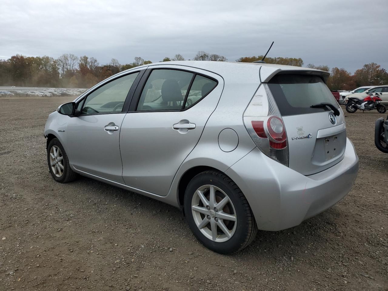 TOYOTA PRIUS C