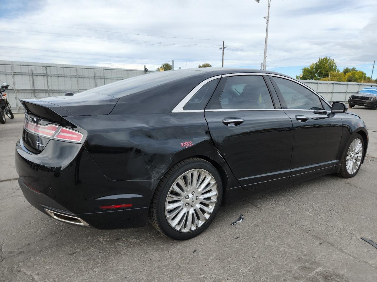 LINCOLN MKZ