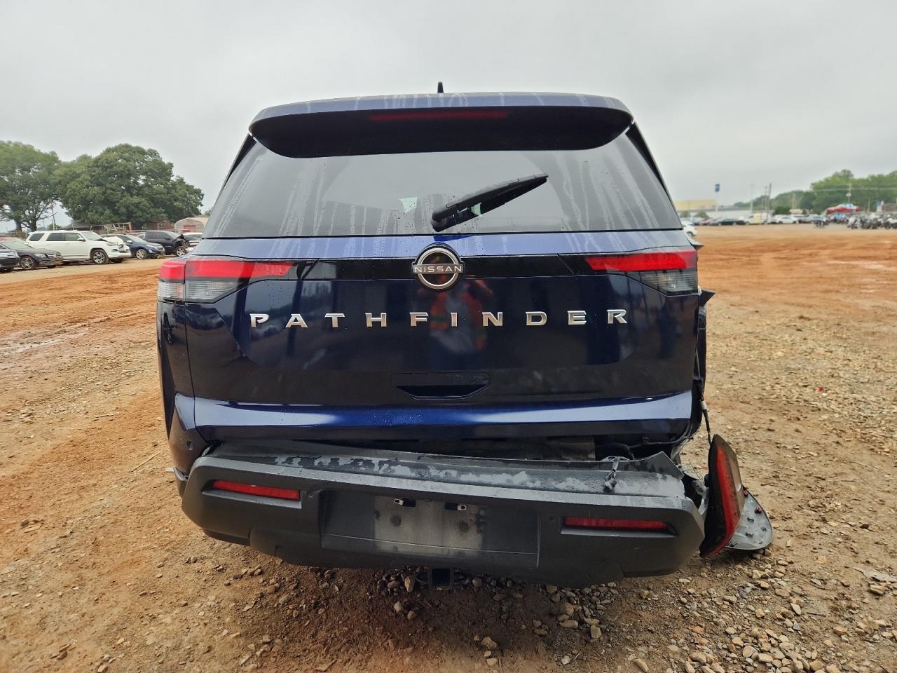 NISSAN PATHFINDER S