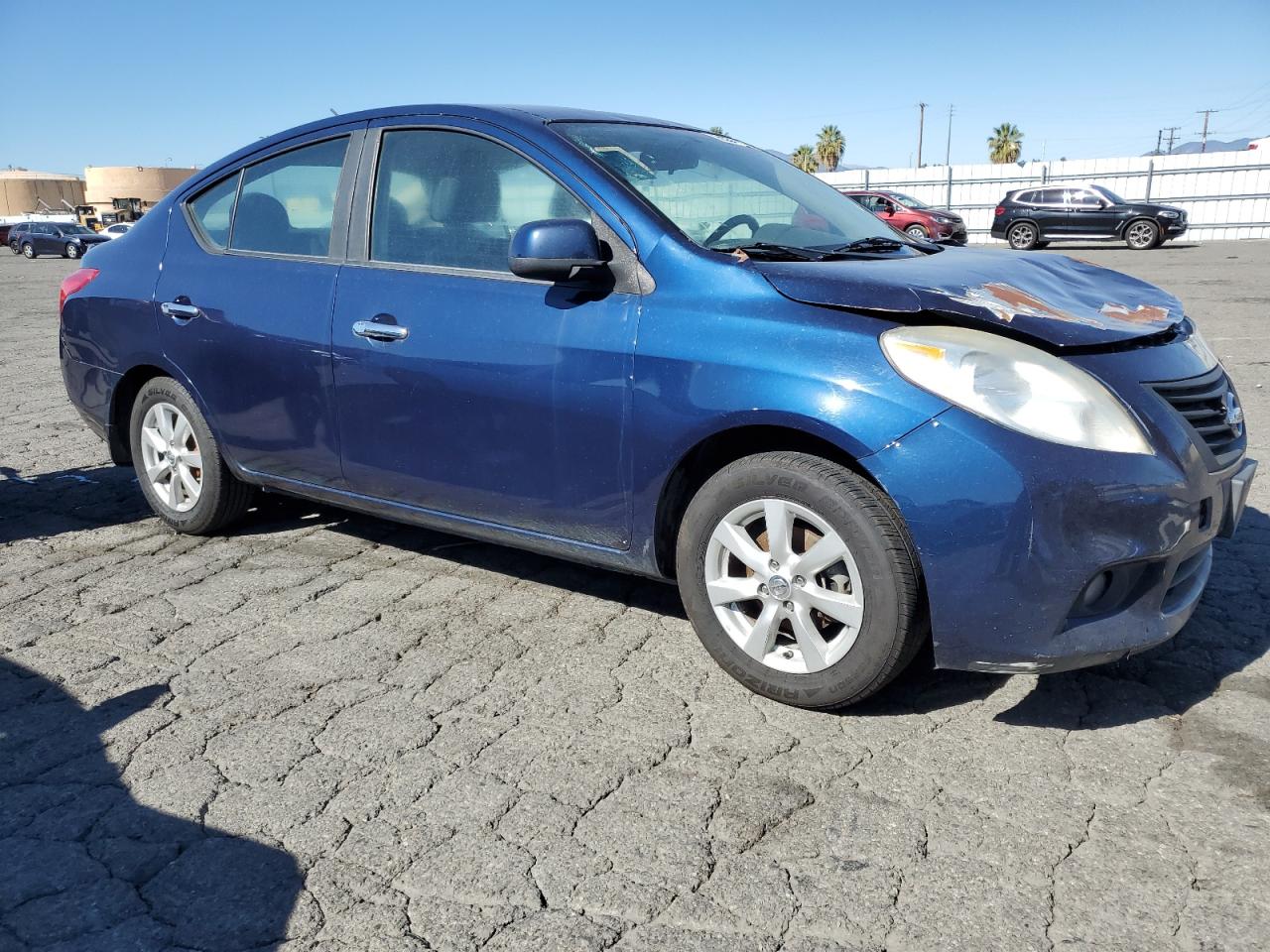 NISSAN VERSA S