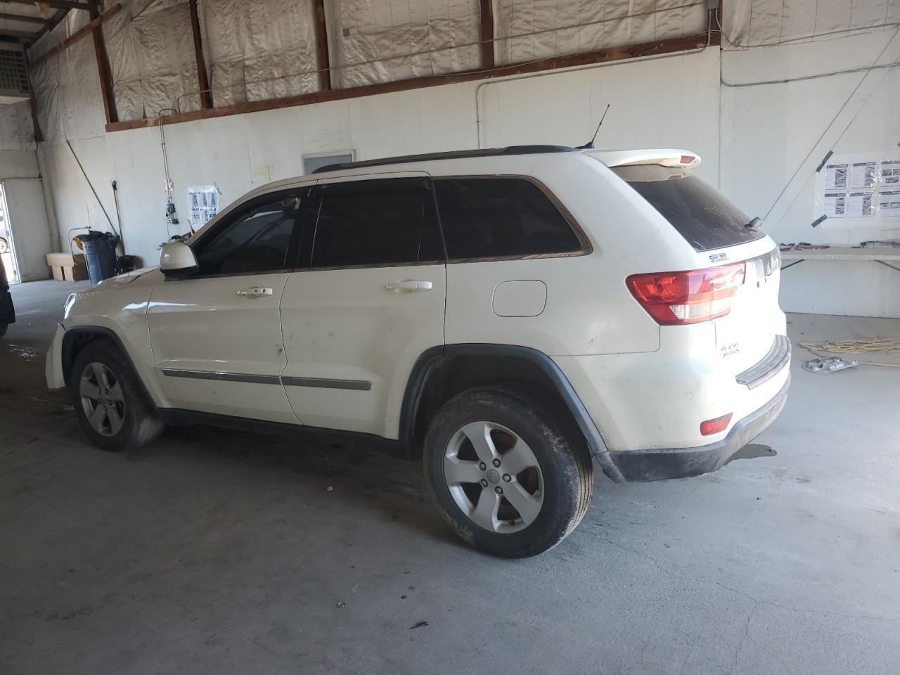 JEEP GRAND CHEROKEE LAREDO