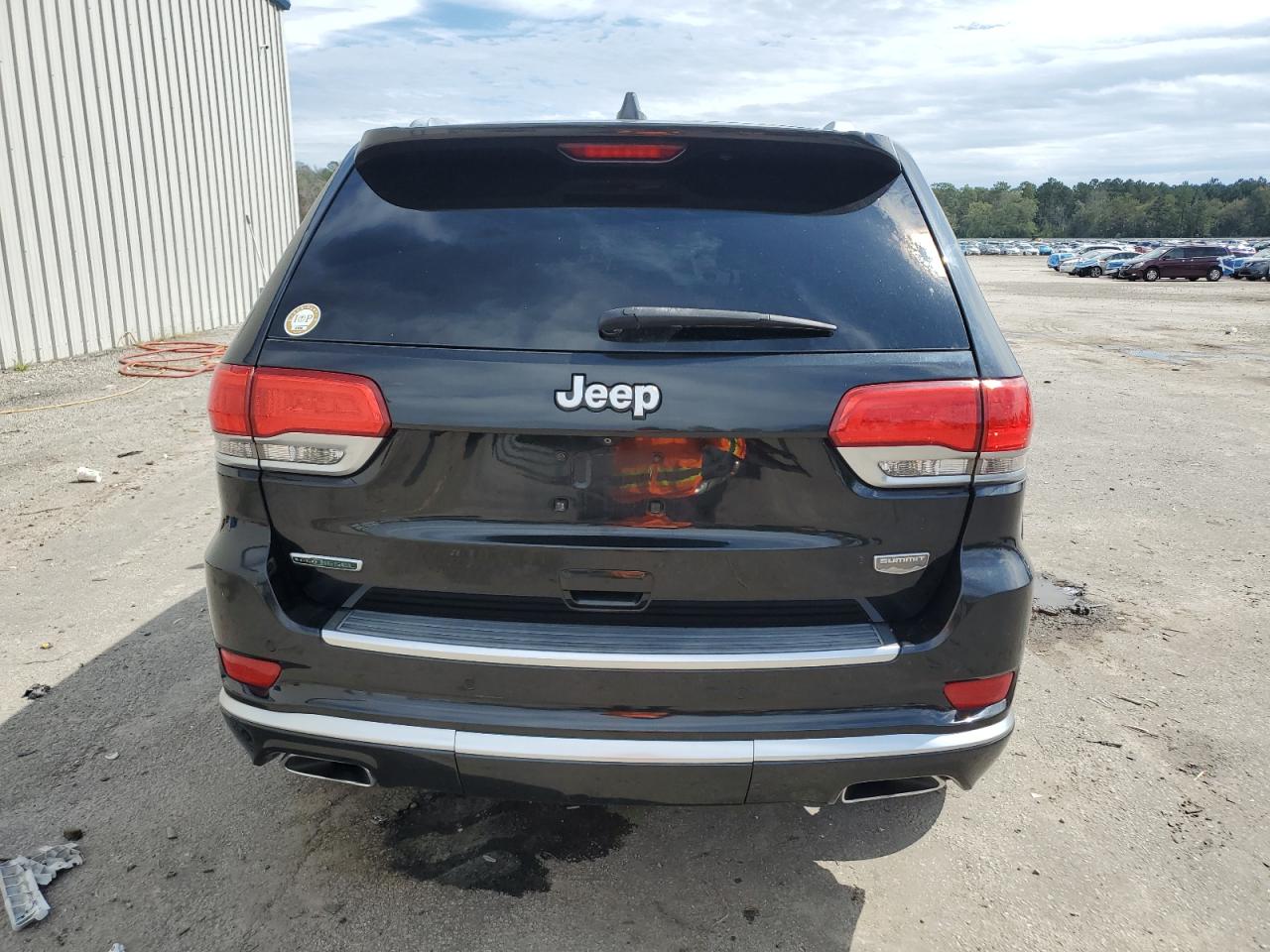 JEEP GRAND CHEROKEE SUMMIT