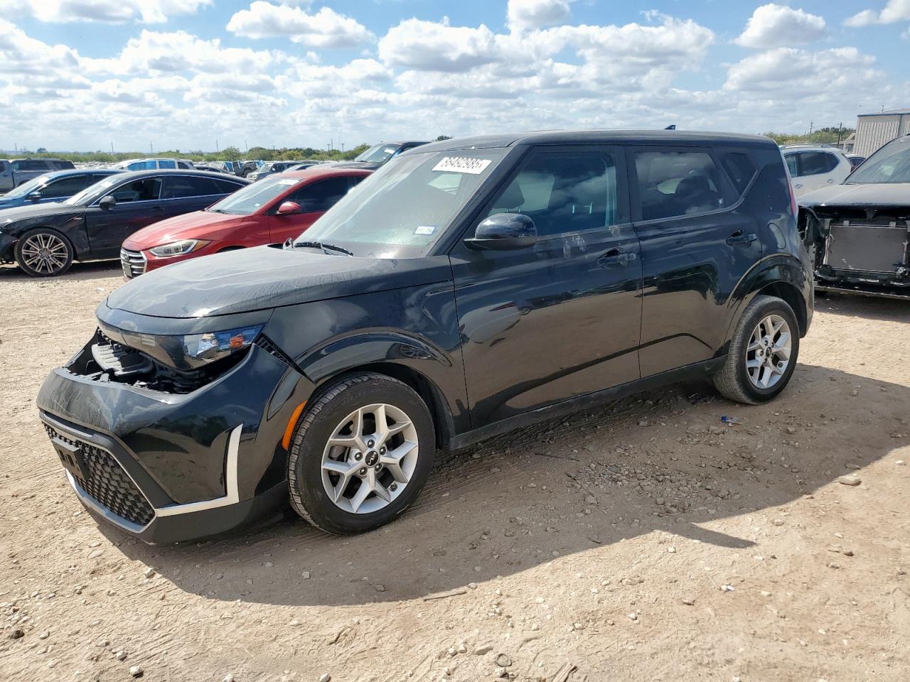 KIA SOUL LX