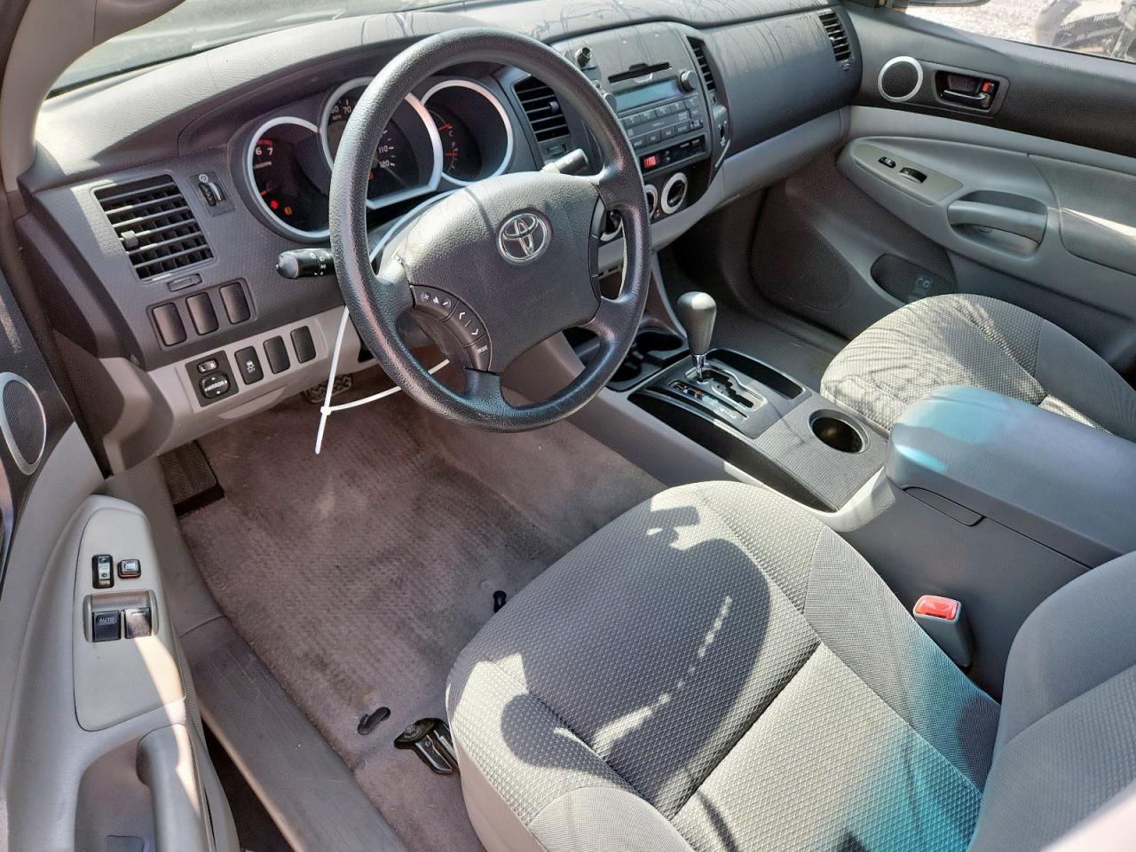 TOYOTA TACOMA ACCESS CAB